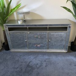 Mirrored Tv Stand 