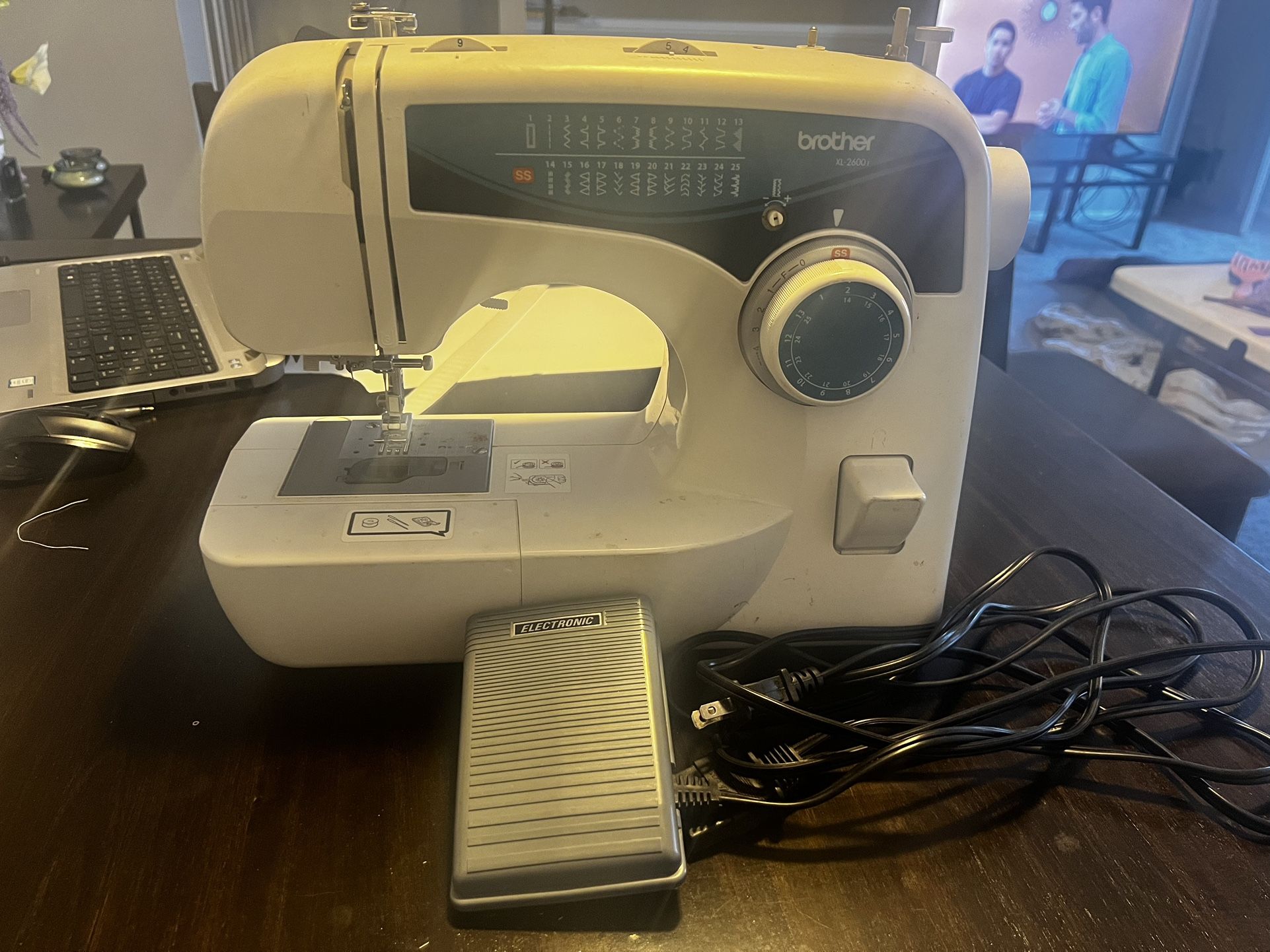Brother XL-2600i Sewing Machine