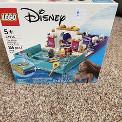 LEGO Disney The Little Mermaid Story Book