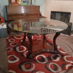 Ashley Beautiful Glass And Wood Table 60x60x30 Heigh