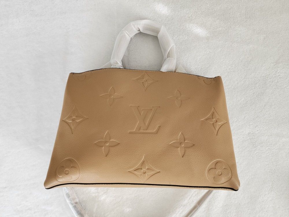 Beige Grand Palais Crossbody Large Tote Bag  Shoes