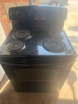 Nice Black Electric stove