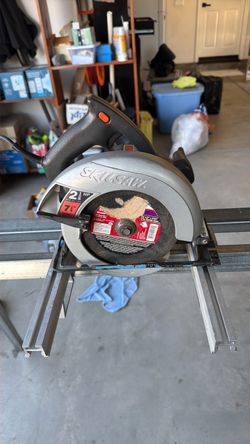 Skilsaw 7 1/4 inch circular saw