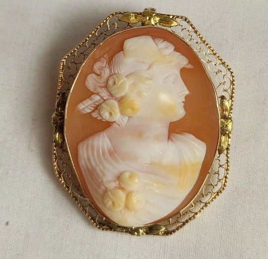 Big 10k Yellow Gold Cameo Brooch Pendant Pin
