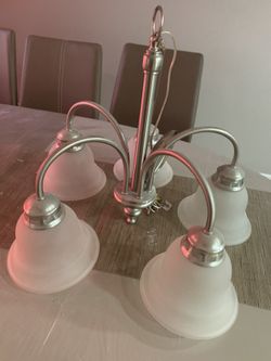 Hanging chandelier light