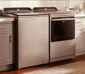 NICE! WHIRLPOOL XL WASHER AND DRYER SET.  Delivery Install