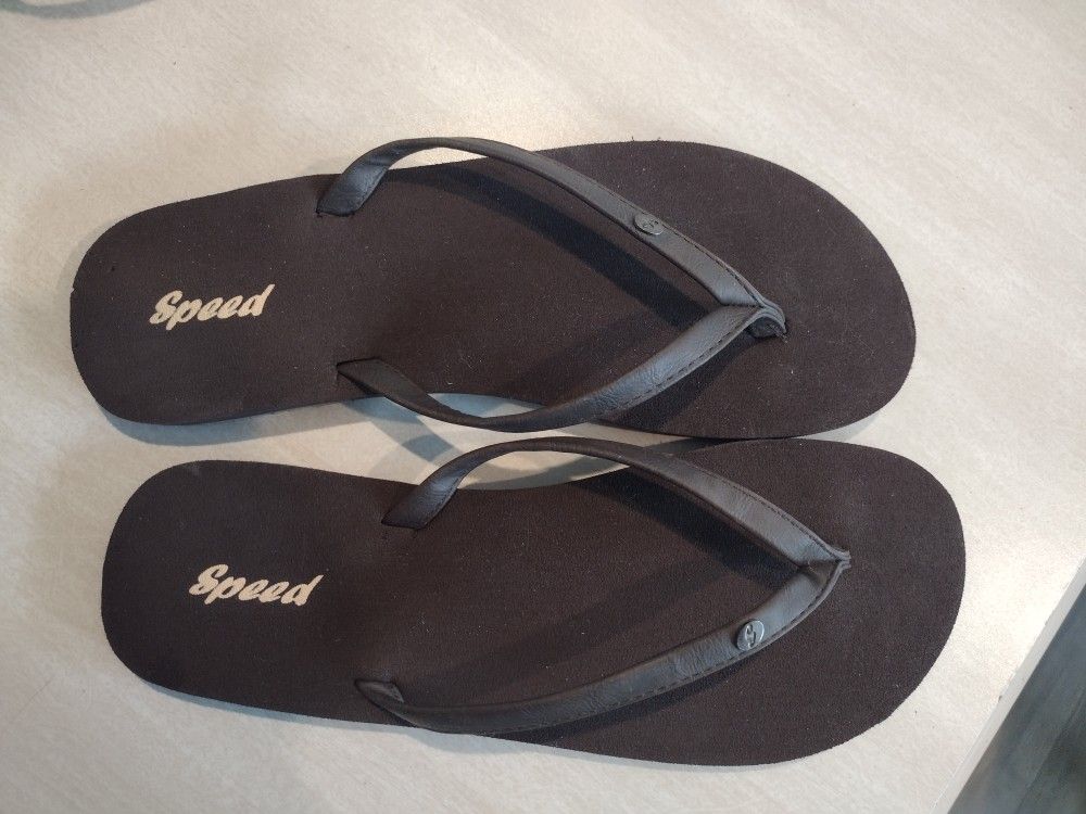 FLIP FLOP SIZE 10
