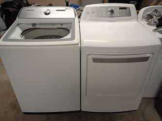 Samsung Washer And Electric Dryer Set