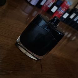 Cologne Smells Amazing 