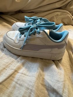 Puma girls shoes
