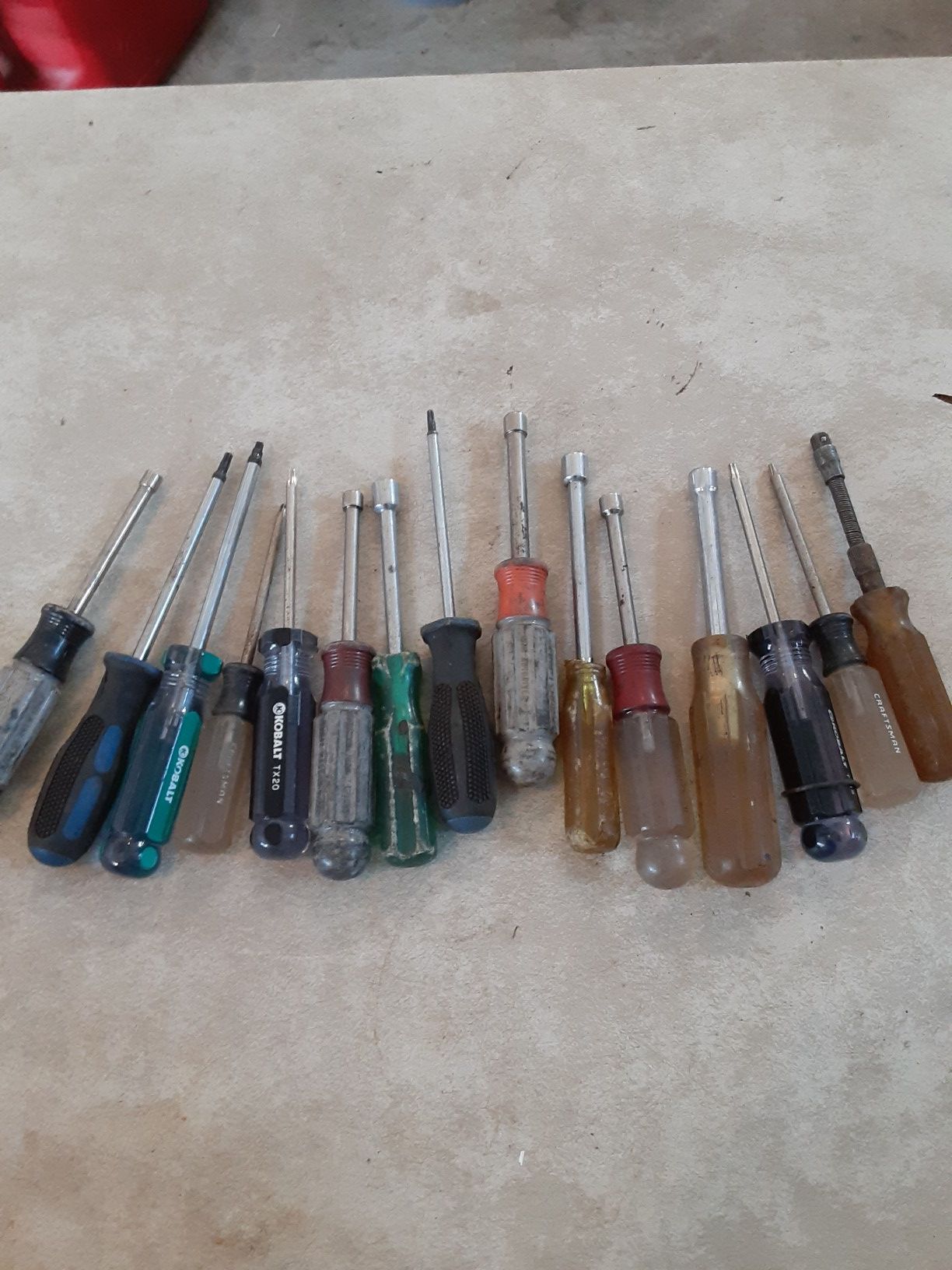 Nut drivers & Torx. Miscellaneous lot of 15 pieces. Porch Pick up in North Hagerstown Md.