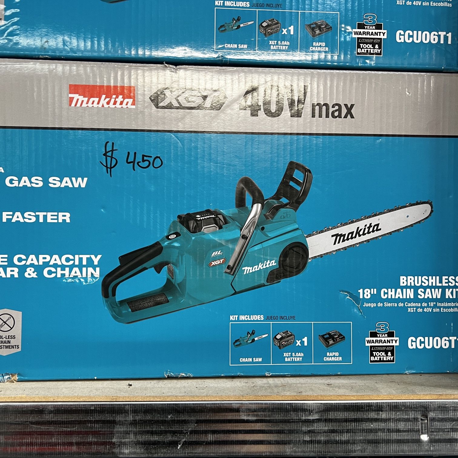 Makita XGT 40v Max Brushless 18” Chainsaw Kit