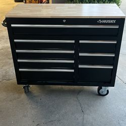 husky work top tool box 