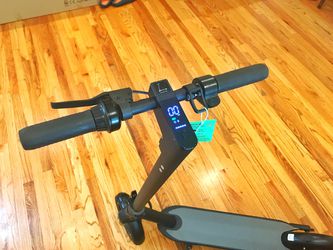 Brand New HEAVY DUTY Scooter | 50+ Electric Scooters In Stock | 1| 220lb Weight Limit | Upgraded 3 Read Description 4 More Info | PRICE IS FIRM!
 Thumbnail