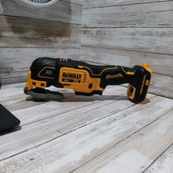 20V MAX XR Cordless Brushless 3-Speed Oscillating Multi Tool (Tool Only)
