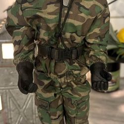 Power Team World Peacekeepers Military Action Figure