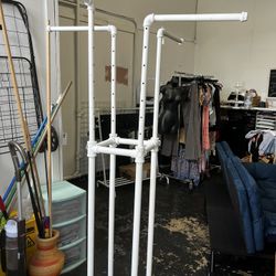 Commercial Iron 4 Way Displaying Rack