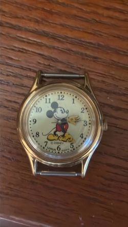 vintage Lorus Disney Mickey Mouse watch,modelV(contact info removed)