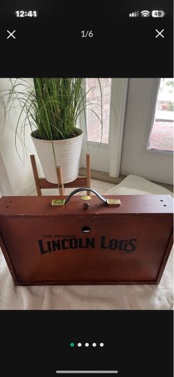 The Original Lincoln Logs Wooden Storage Case, Logs, and instructions