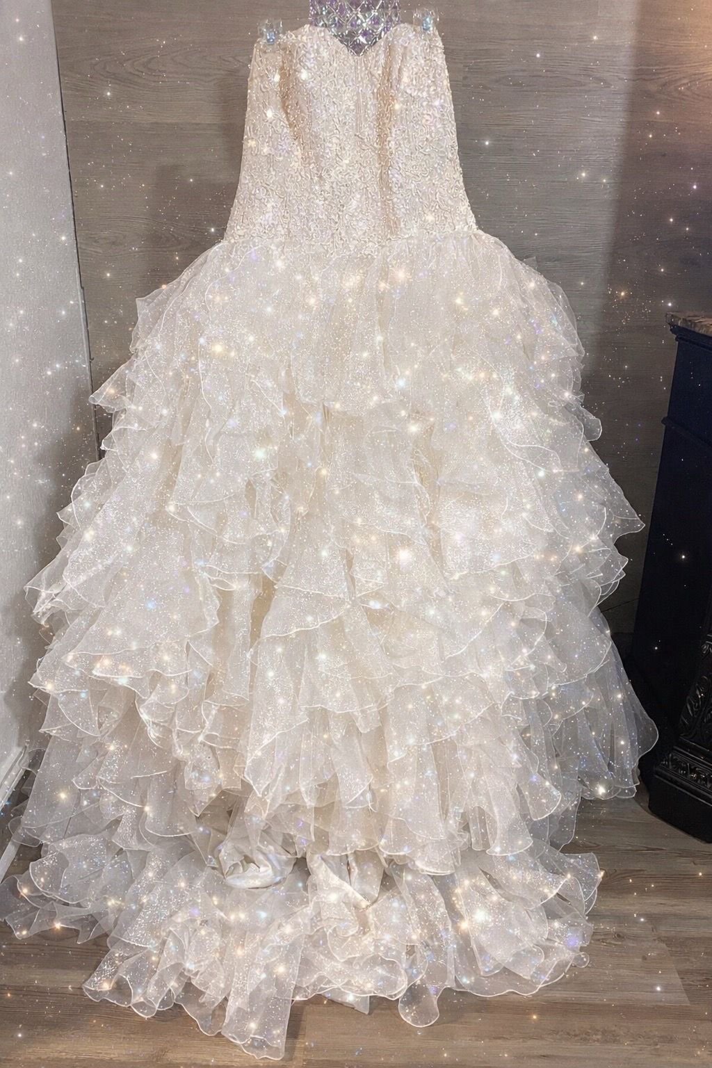 Amazing wedding ball gown