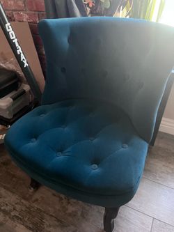 Accent chairs
