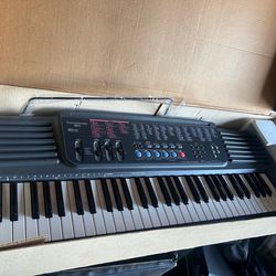 1980s era radio shack keyboard  in original box