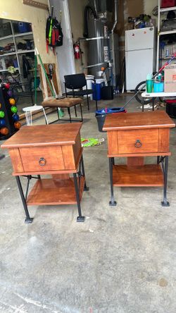2  Piece End Table Set