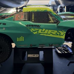 Arrma Fury 223S BLX 1/10 Brushless RTR 2WD Short Course Truck (Green) w/SLT2 2.4GHz Radio & DSC