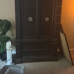 Free …TV Stand And Lots Of Storage ..two Bottom Drawers