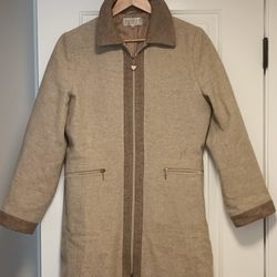 Beautiful Good Quality Women Wool Knea Long Coat. Size 42. Very Good Connection. $45obo