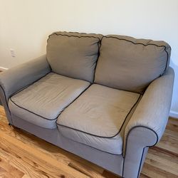 FREE LOVESEAT