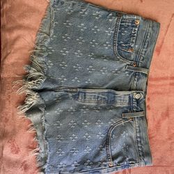 Levi Jeans Size Medium