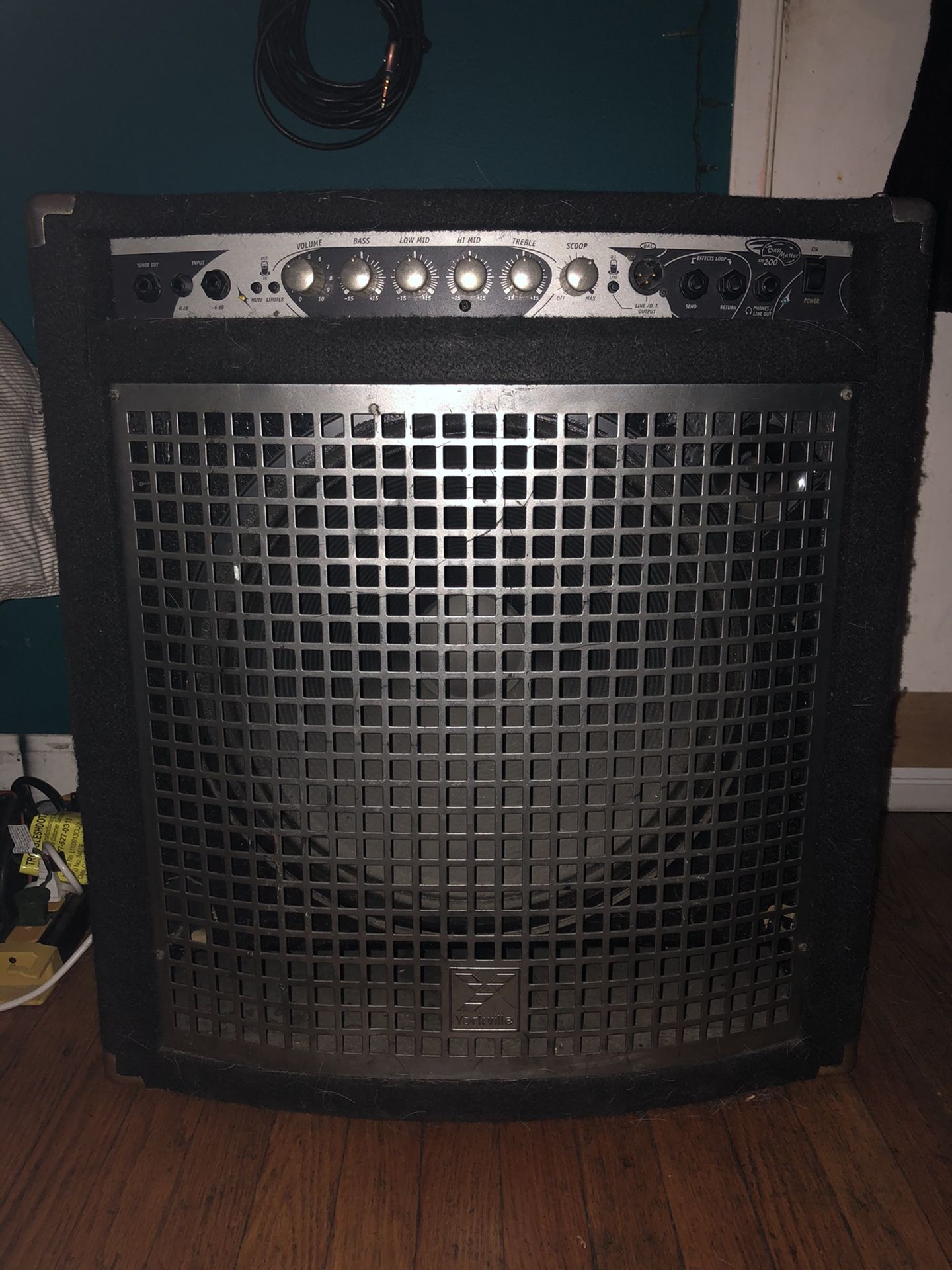 Yorkville Bass Master XM200 Bass Amp