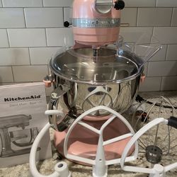 KitchenAide Pro 600 6 Quart Lift Stand Mixer