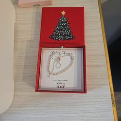 Cute Bracelet In Christmas Box 