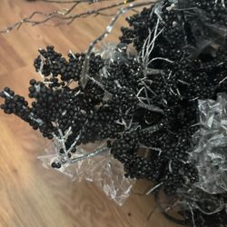 Black Berry Bunches For Halloween Crafting