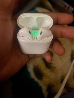 Apple AirPods