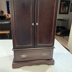 Jewelry Chest