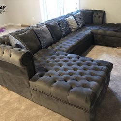 <Brand New. Double Chaise Sectional Velvet 