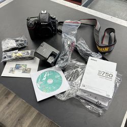 Nikon D750 DSLR Camera Body with One Battery, Charger, Paperwork No Lens *Body Only*