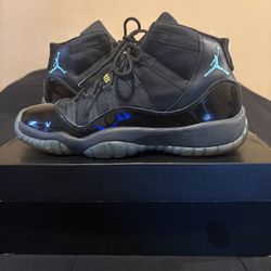 Jordan 11 Gamma Blue (2013) (GS) Size 7( With 1 Flaw) 220