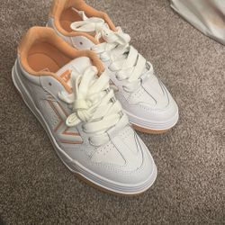 Vans Upland - Leather White Orange - Size 6 