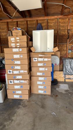 AcuityBrands/2AVL2 30LHE MDR GZ1 LP835