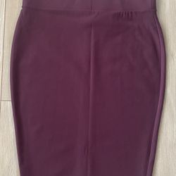 Elegant Burgundy Pencil Skirt