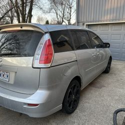 2008 Mazda 5