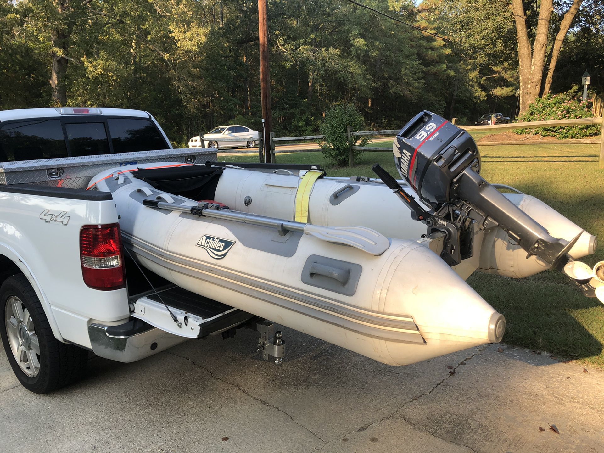 2005 Achilles hard bottom dinghy WITH Yamaha 9.9 outboard