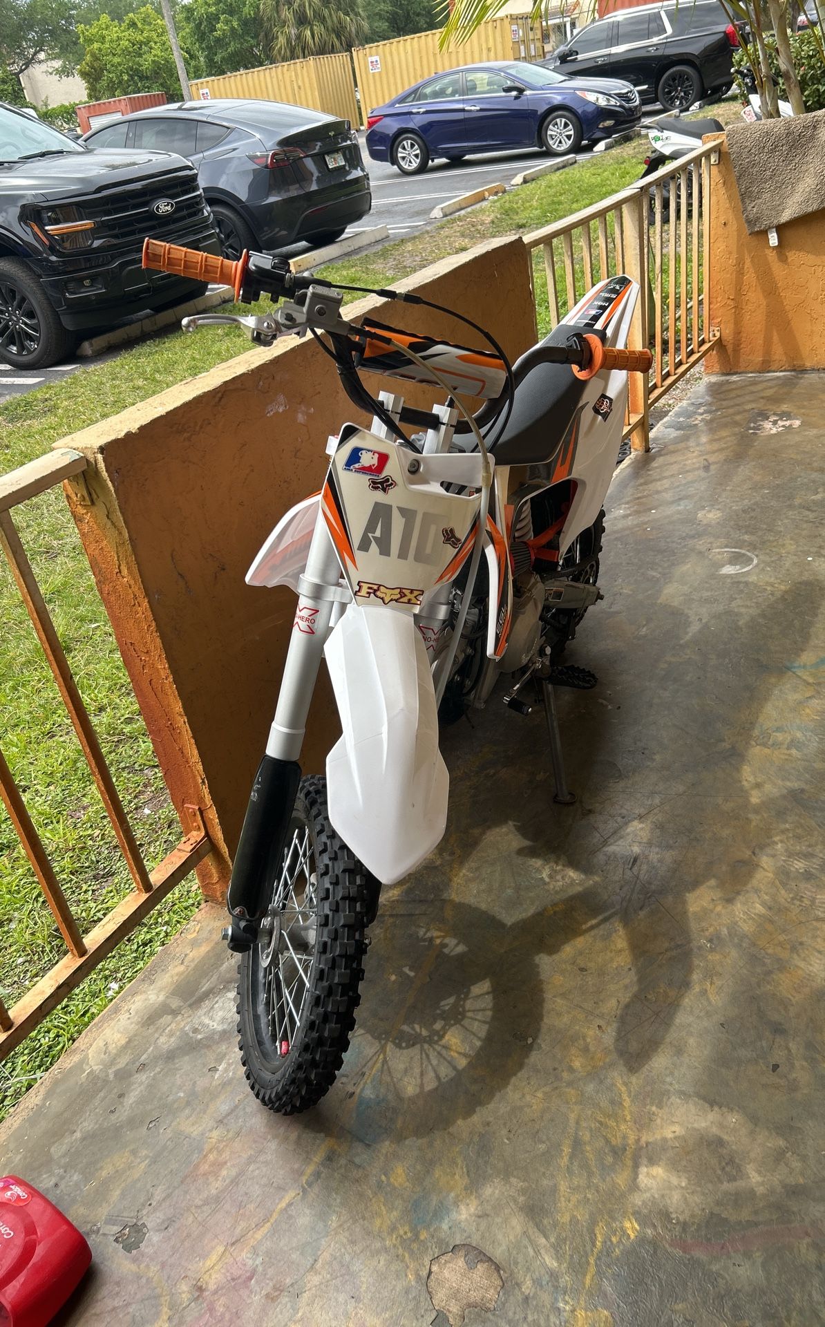 125cc dirt bike egl motor,gears, no clutch