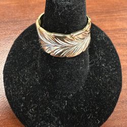 Wedding band