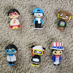 Ryan's World Road Trip mystery micro figure
