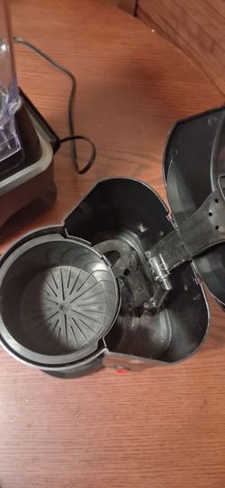 Small coffee maker